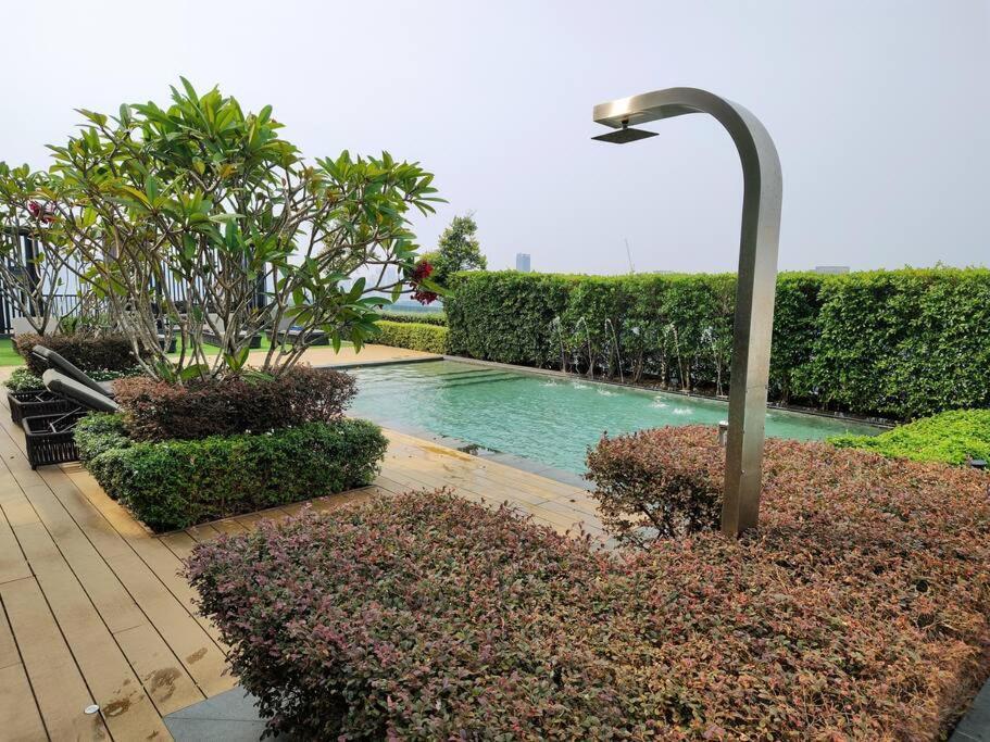 Infinity Pool 2Br Suite 7Pax @Beacon @Georgetown エクステリア 写真